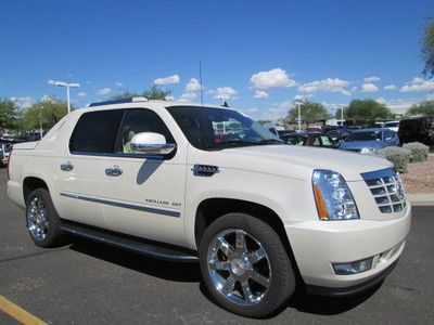 2011 awd 4wd white v8 leather navigation sunroof miles:9k crew cab