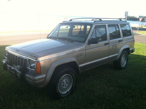 1994 jeep cherokee country 4x4 suv awd xj 4.0l clean fl truck  l@@k!!! low res