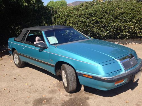 1992 cheysler lebaron, convertible, 70k original miles, clean title,clean carfax