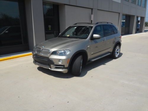 I am selling my bmw x5 in perfect condition, no accident. i have already done al