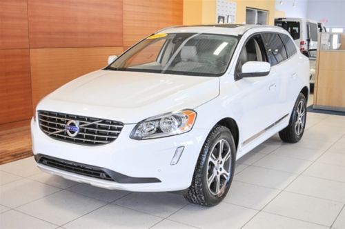 2014 volvo xc60! 3k miles! practically new except no reserve!