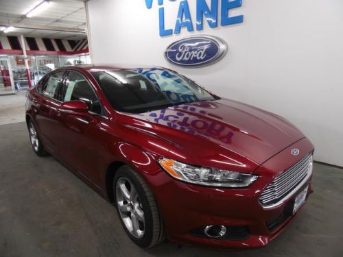 2014 ford fusion se