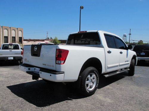 2012 nissan titan pro-4x