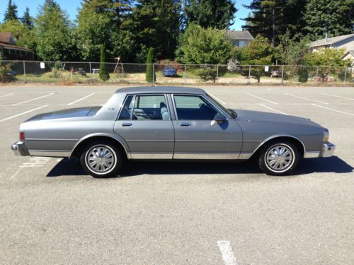 1989 chevrolet caprice classic sedan 4-door 5.0l