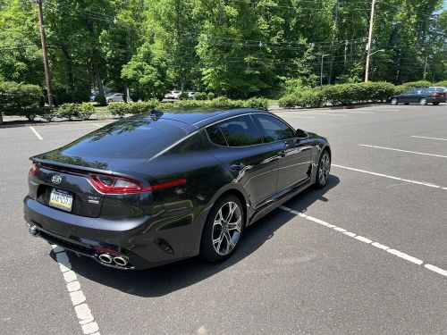 2019 kia stinger gt2