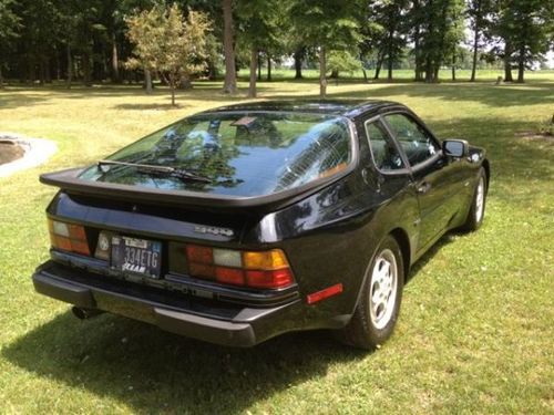 1987 porsche 944 base coupe 2-door 2.5l **no reserve**