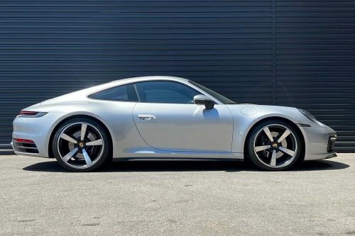 2021 porsche 911 carrera s