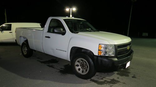 2008 chevy silverado 1500 8 ft v6 4.3 l low mileage runs great