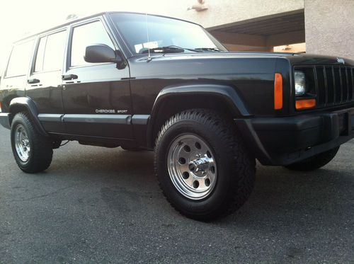 1999 jeep cherokee se sport utility 4-door 4.0l