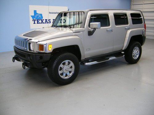 We finance!!!  2007 hummer h3 4x4 automatic roof 16 chrome rims 6 cd monsoon!!