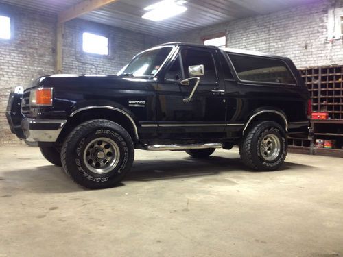 Purchase used 1991 Ford Bronco Double black 351 V8 Very Clean!!!! in ...