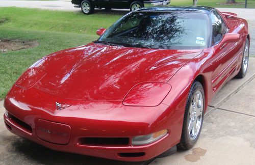 1999 chevrolet corvette base coupe 2-door 5.7l