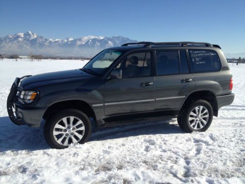 1998 toyota land cruiser base sport utility 4-door 4.7l gray 3rd row great cond