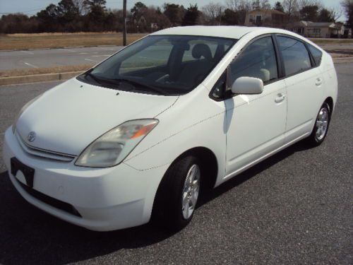 2004 toyota prius base hatchback 1.5l clean autocheck runs 100% no reserve