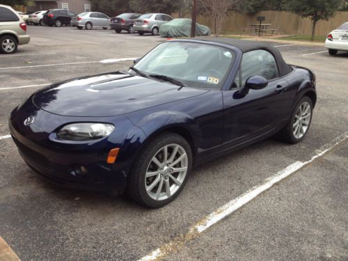 2007 mazda mx-5 miata grand touring convertible 2-door 2.0l