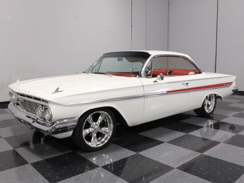 Bubble top, 496 ci v8, muncie 4-speed, fresh paint &amp; interior, front disc brakes