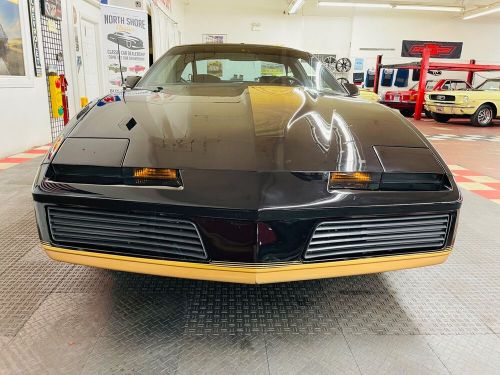 1983 pontiac firebird - trans am - super low miles -see video