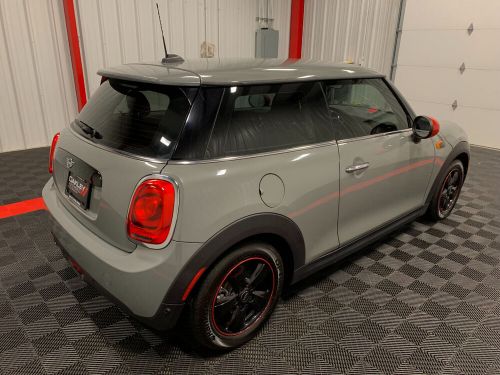 2019 mini hardtop 2 door signature