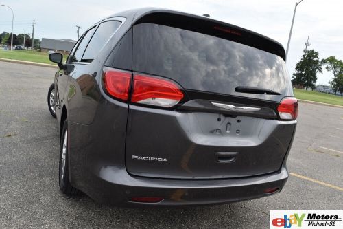 2021 chrysler voyager 3 row lx-edition(sto-n-go)