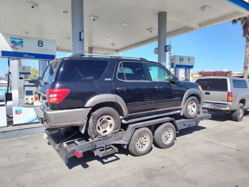 2004 toyota sequoia sr5