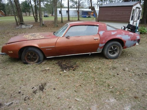 1975 pontiac firebird base coupe 2-door 5.7l