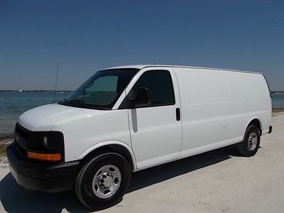 09 chev express 3500 extended cargo - warranty - one owner florida van
