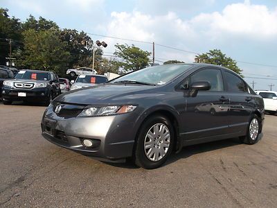 2009 4 doors honda civic  runs and looks great manual 5 speed