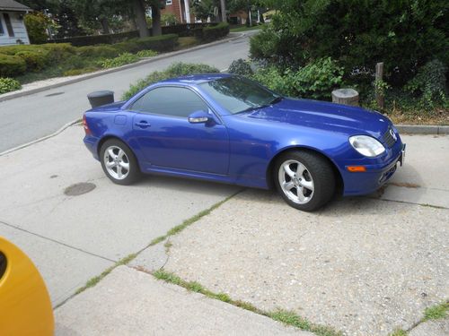 2001 mercedes-benz slk320 base convertible 2-door 3.2l