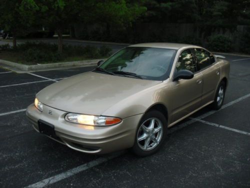 2004 oldsmobile alero gl1,auto,cd, power,cold a/c,great car,no reserve!!!