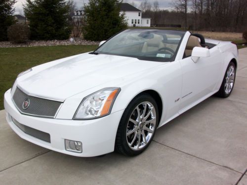 2008 alpine white xlr-v w/cashmere interior