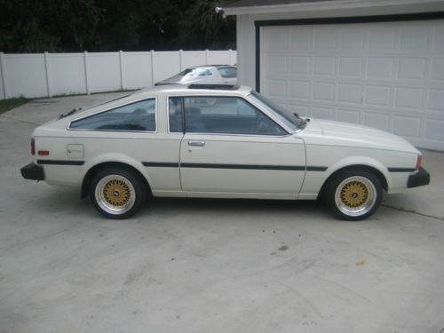 1980 toyota corolla1.8,46,000 orig.miles,auto,a/c,sunroof,1 owner,all orig.mint!