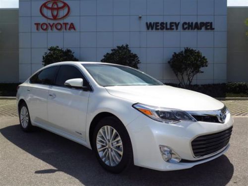 2014 toyota avalon hybrid limited