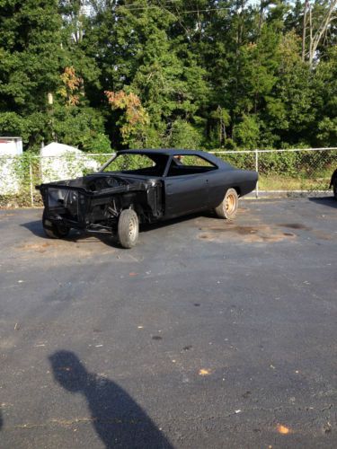 1968 dodge charger base hardtop 2-door 6.3l