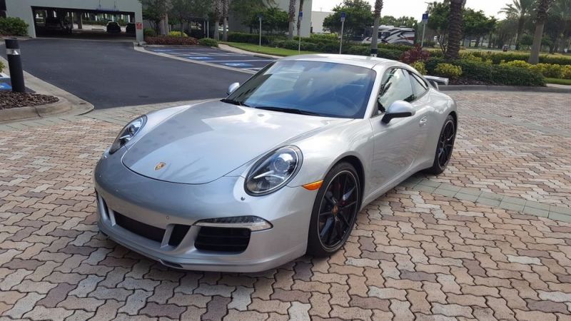 2015 porsche 911 carrera s