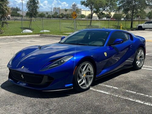 2019 ferrari 812 superfast base 2dr coupe