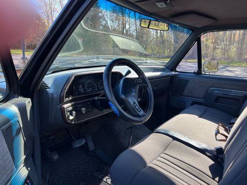 1990 ford f-150 xlt lariat