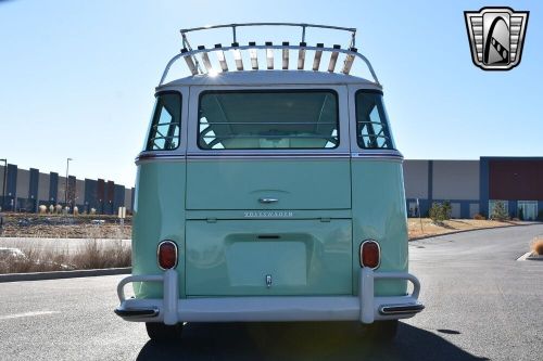 1968 volkswagen bus/vanagon samba