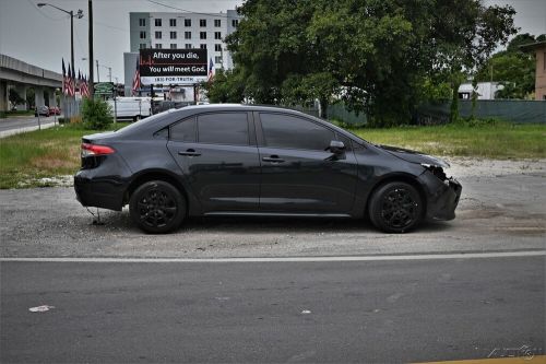 2021 toyota corolla le