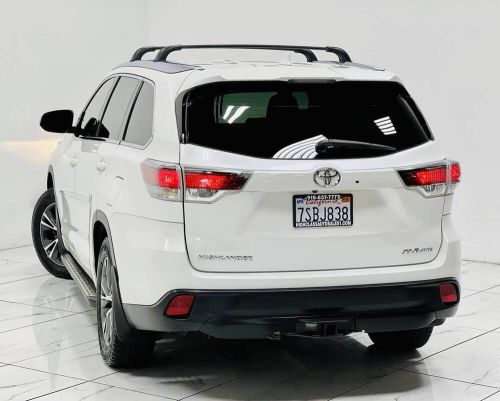 2016 toyota highlander xle