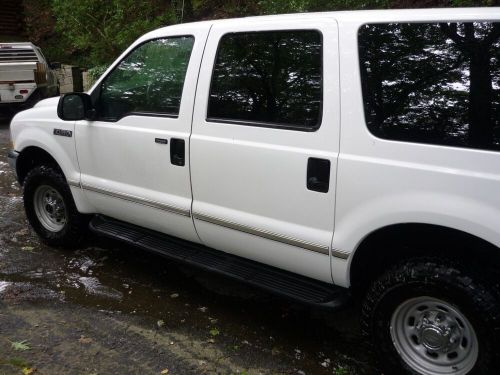 2003 ford excursion xlt