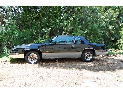 1986 oldsmobile cutlass 442 1-owner t-tops original miles survivor all original