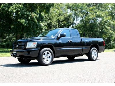 Sport club cab 4x4 4.7l v8 auto power everything bucket seats black! nice truck!