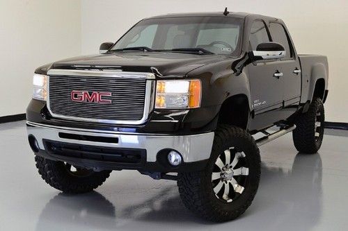 Lifted! 07 2500hd diesel 37in toyo allison sunroof denali grille 4x4