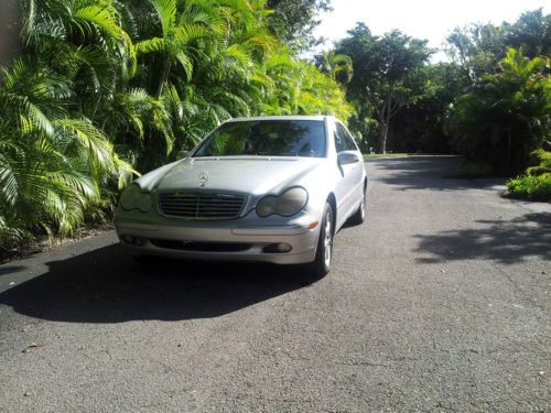 2001 mercedes-benz c320 base sedan 4-door 3.2l