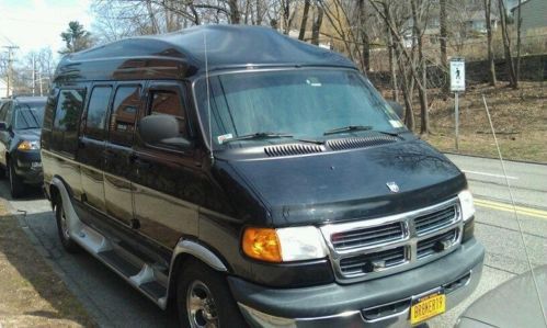 2003 doge 1500 conversion van 5.9 liter