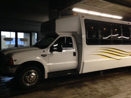 1999 ford f-550 super duty xl krystal 26 passenger limousine bus