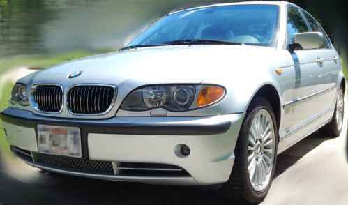 2002 bmw 330xi sedan 4-door 3.0l