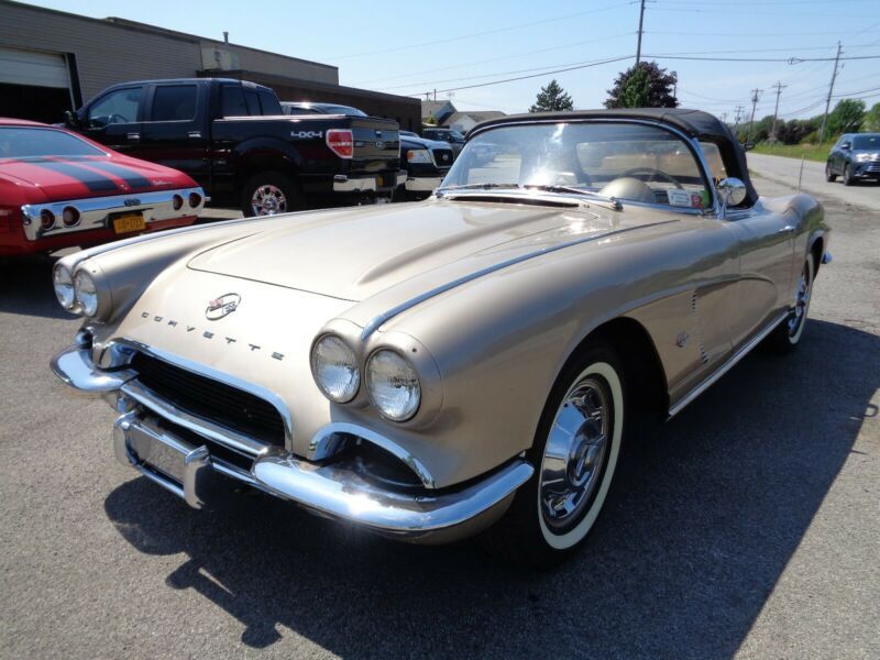 1962 chevrolet corvette