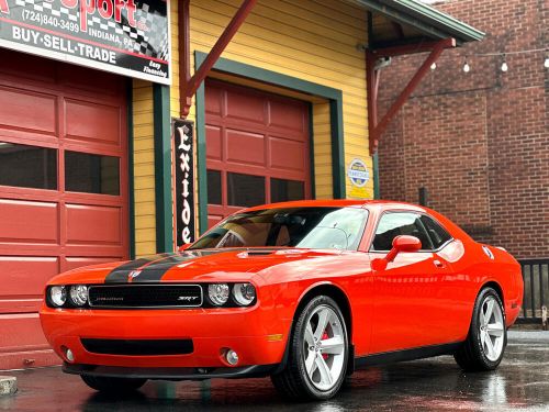 2009 dodge challenger srt8