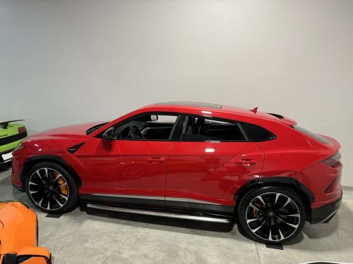 2019 lamborghini urus